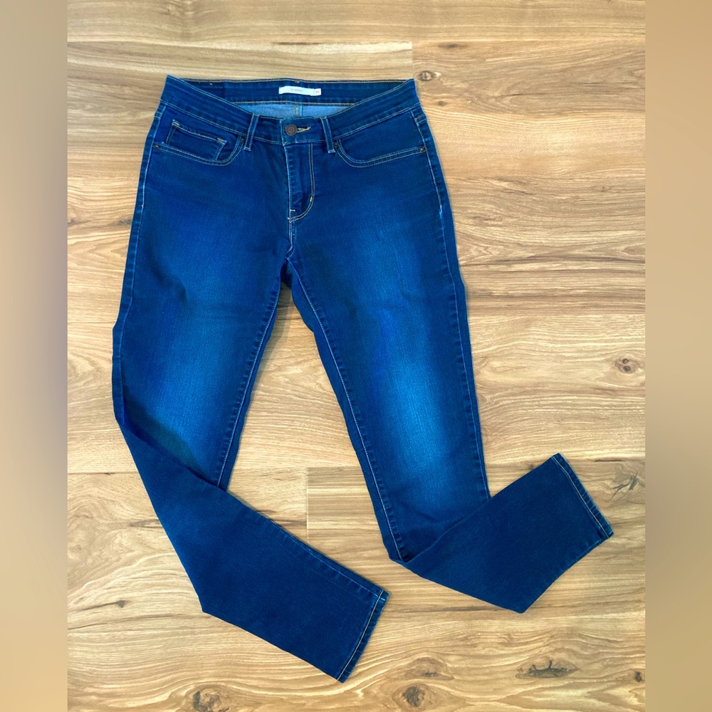Levi Womens Jeans 711 Skinny size 30
